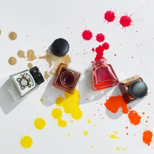 China Winsor & Newton 14ml  (+Nero 30 ml)